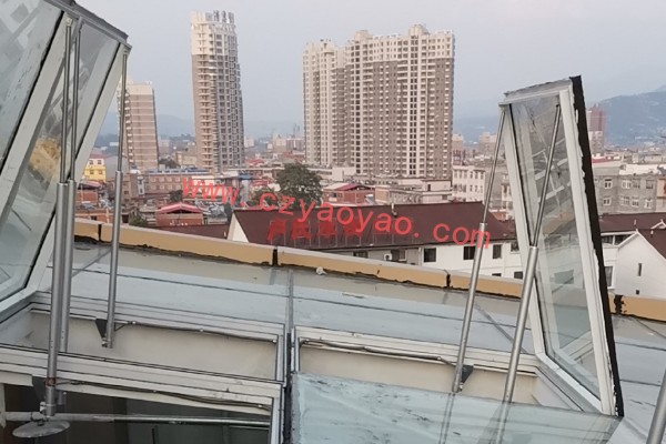 多種窗型如何選購電動開窗器？