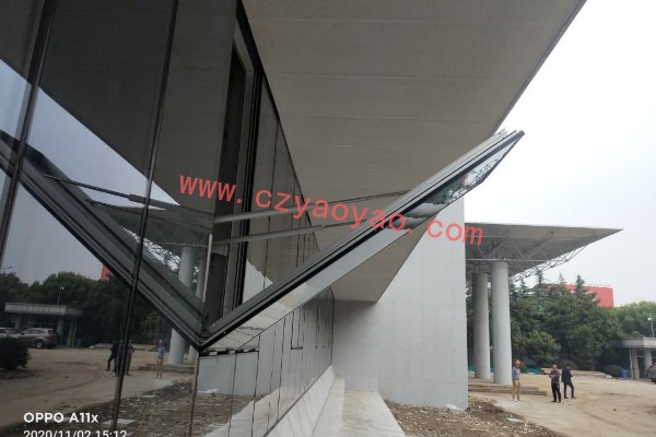 螺桿式開窗器安裝技術(shù)要求,電動開窗機的安裝步驟