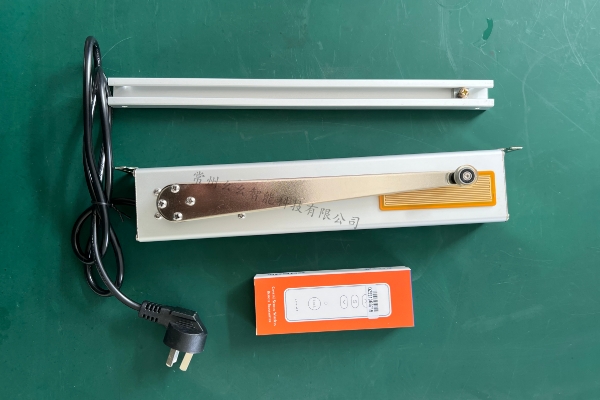 滑臂式電動(dòng)開窗器在智能家居上的應(yīng)用廣泛