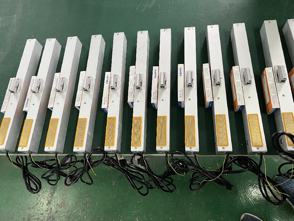 如何選擇電動開窗器：款式型號與優(yōu)缺點分析